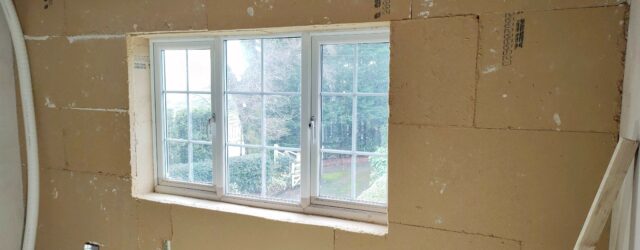 Old cottage made airtight and insulated with woodfibre insulation